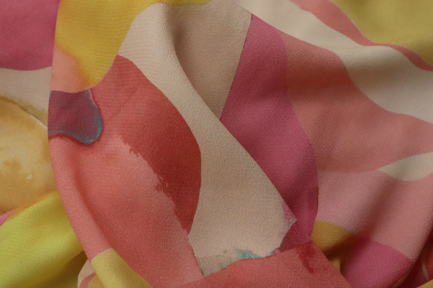 Multicolored watercolor printed viscose crepe fabric