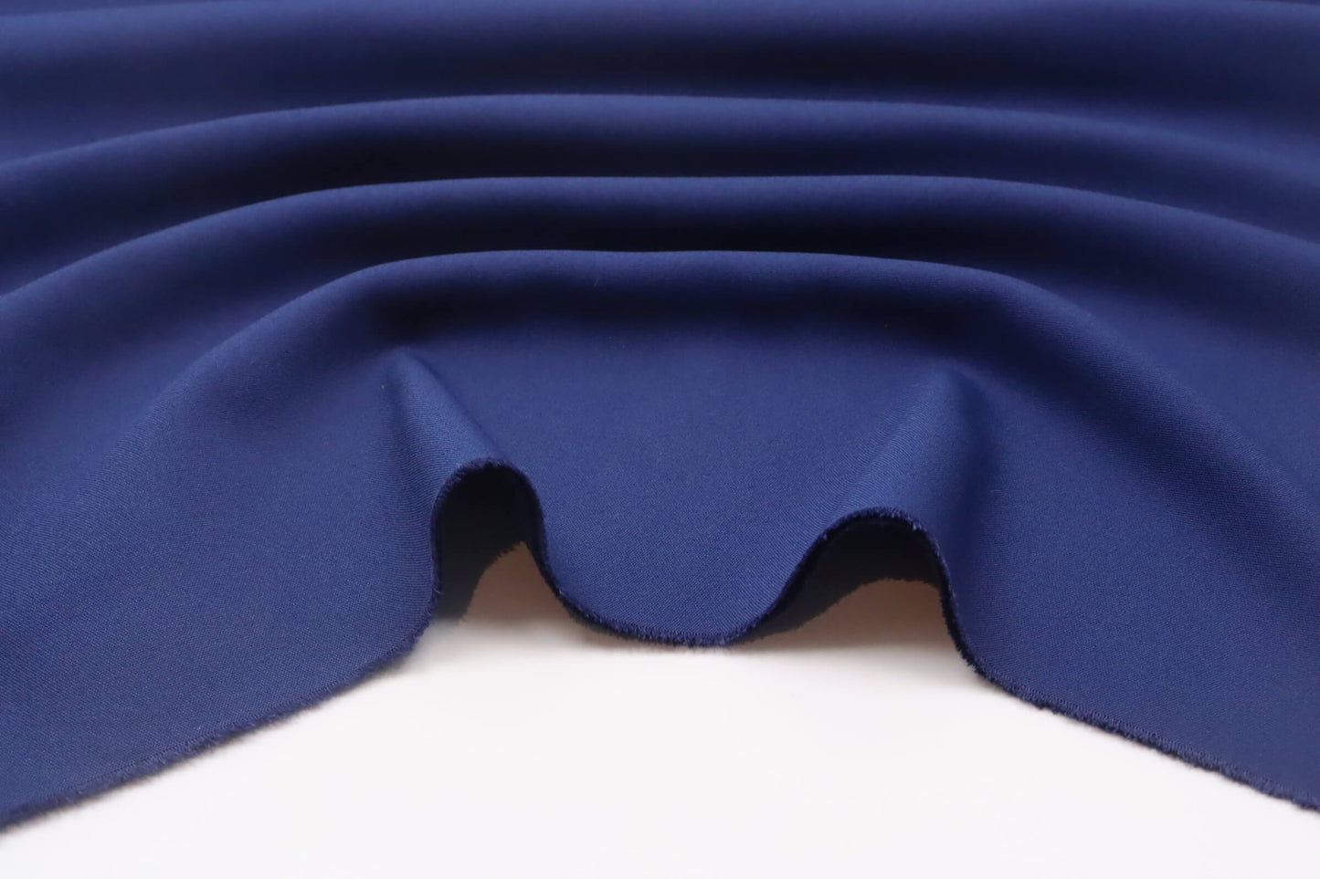 Tissu viscose bleu royal