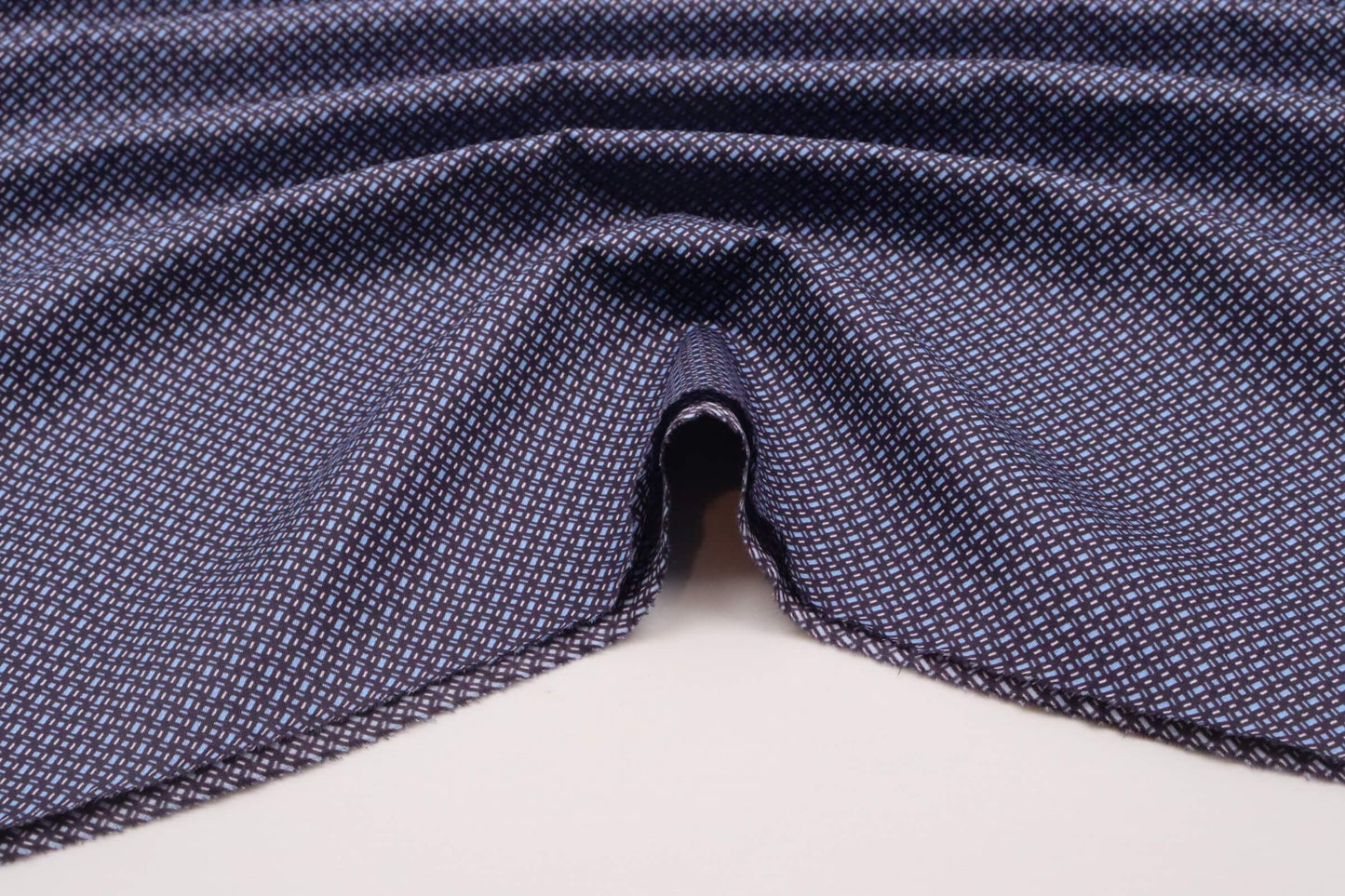 Tissu popeline de coton imprimé centofili prin