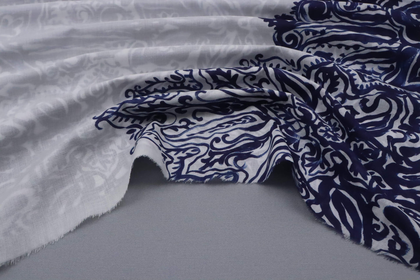 Tissu voile de coton imprimé
