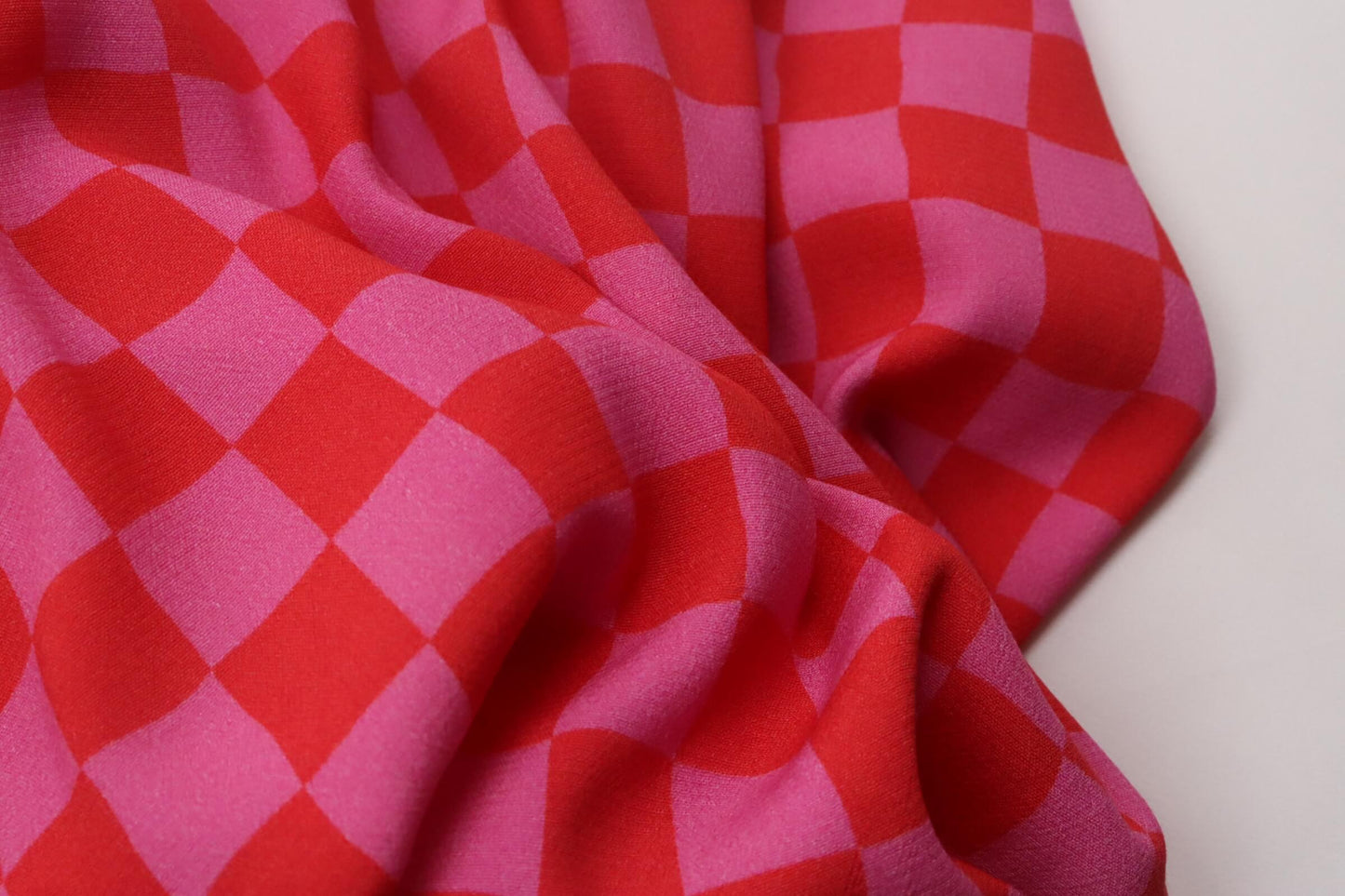 Viscose crepe fabric with irregular check pattern | Electra