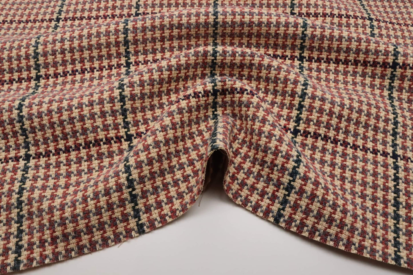 tissu tweed style Chanel