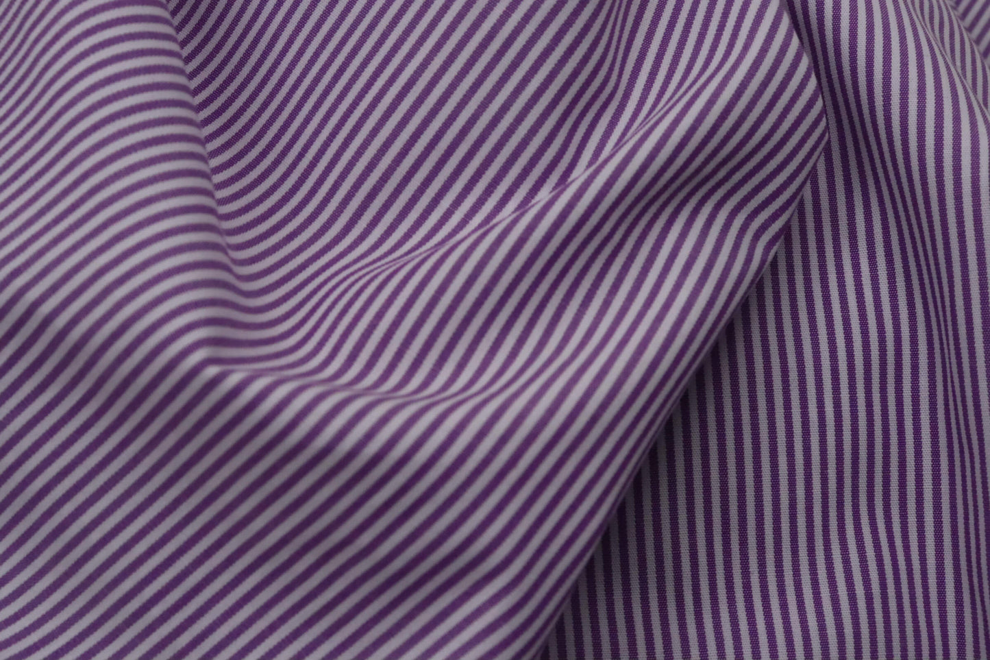 Khaki/brown and mauve graphic viscose fabric