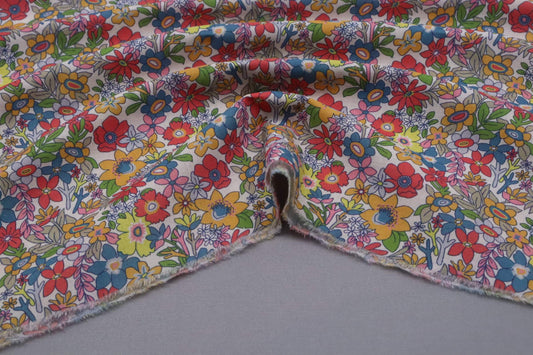 Tissu voile de coton fleurs multicolores style Liberty