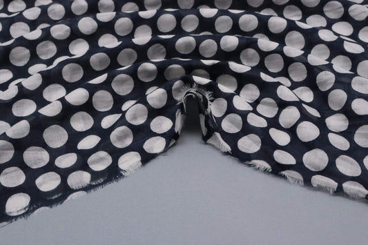 Tissu voile de coton bleu nuit à pois | Clair de Lune
