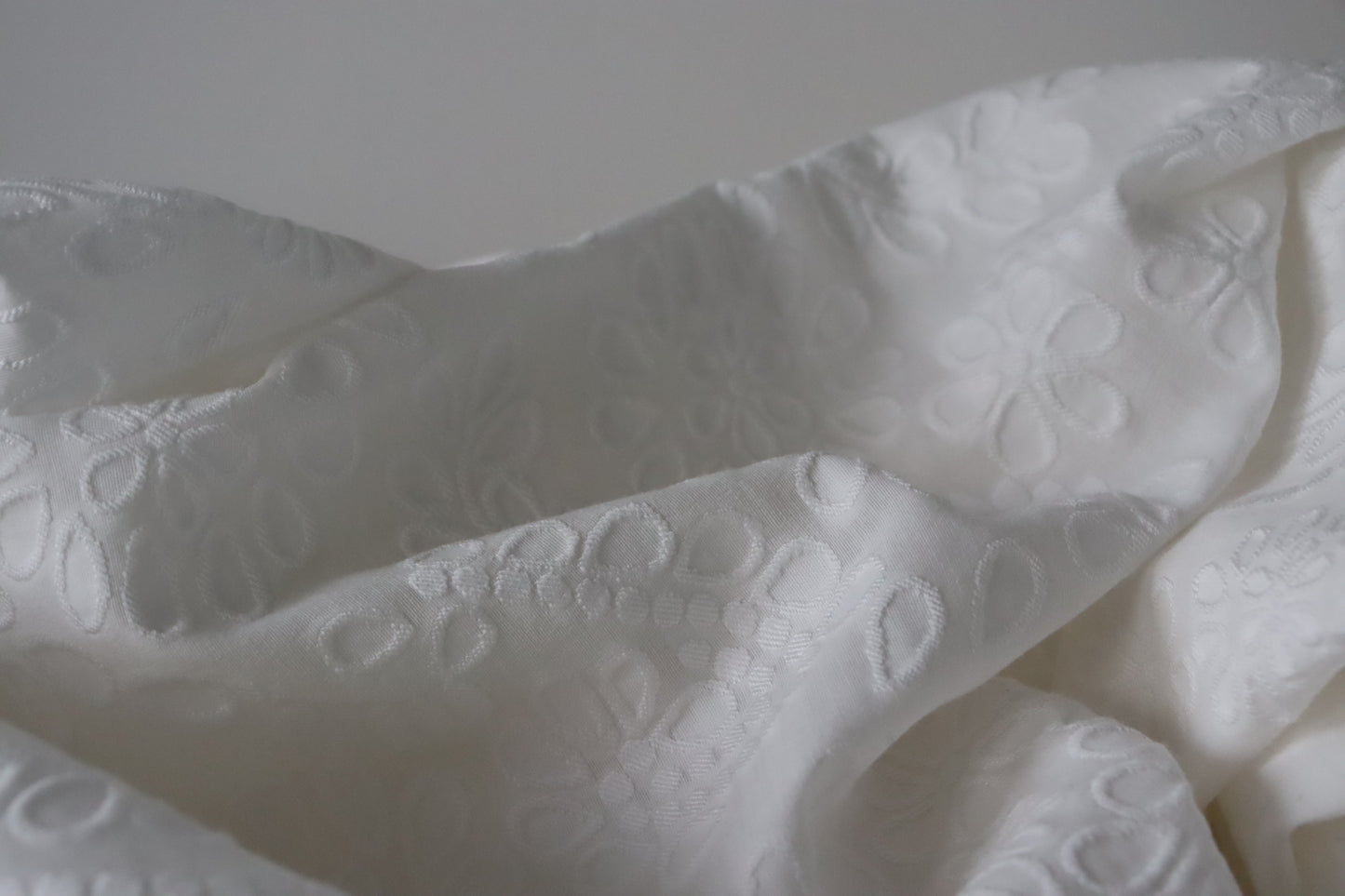 Tissu coton brodé | Blanc