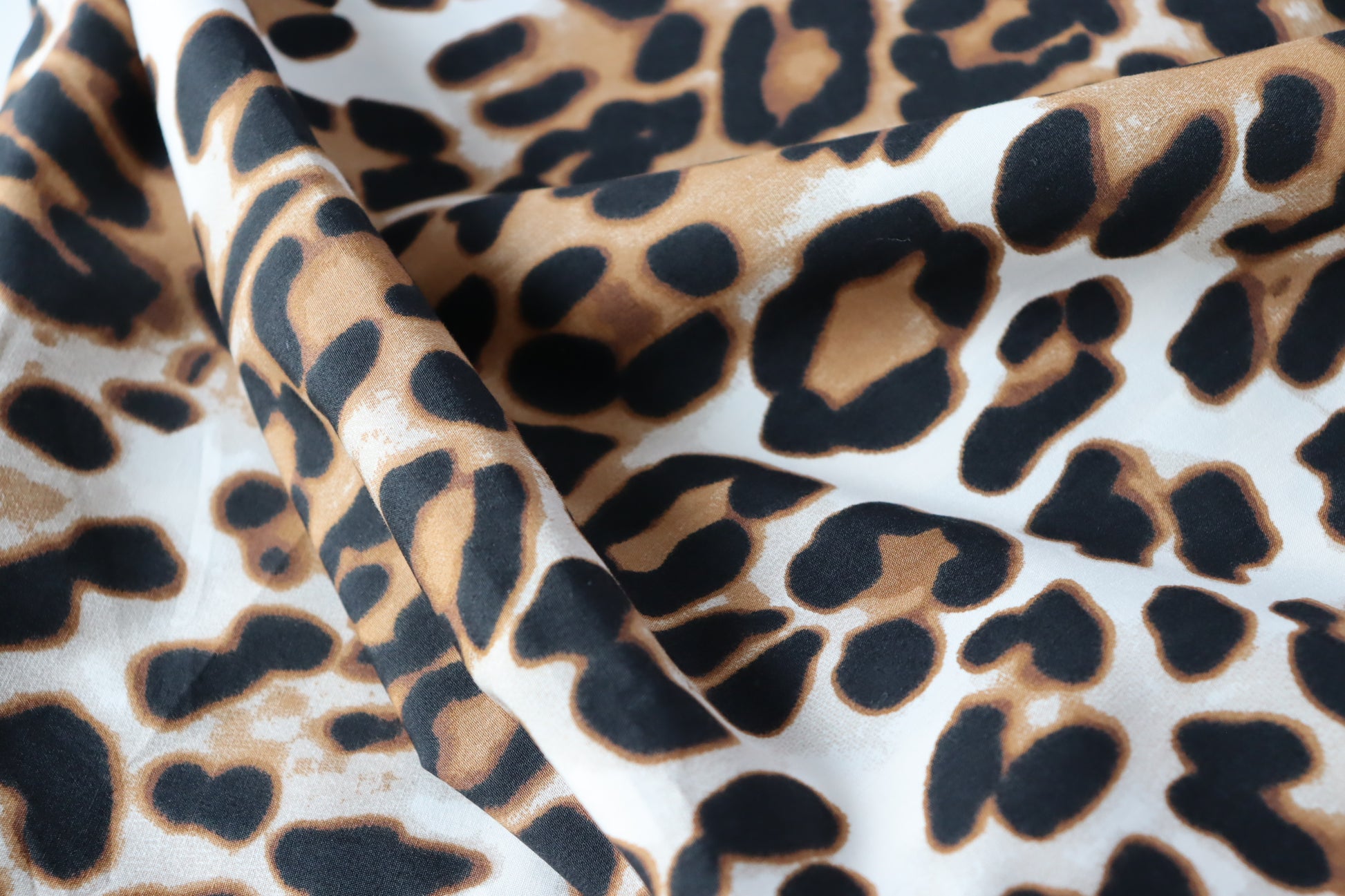 tissu coton imprimé tigre