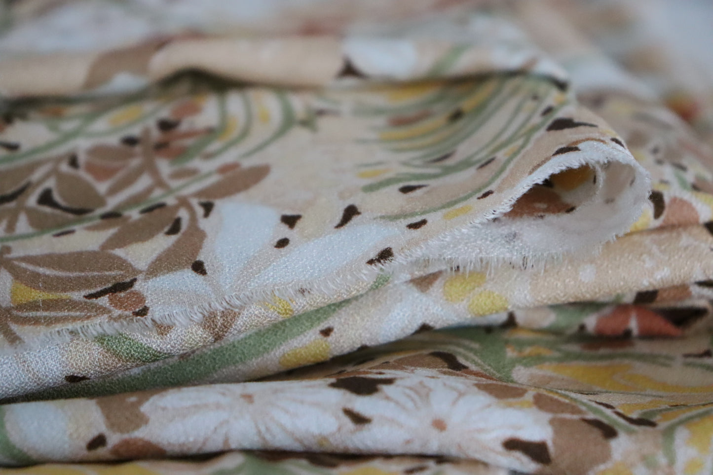 Tissu Crêpe de Viscose imprimé floral | Lydie