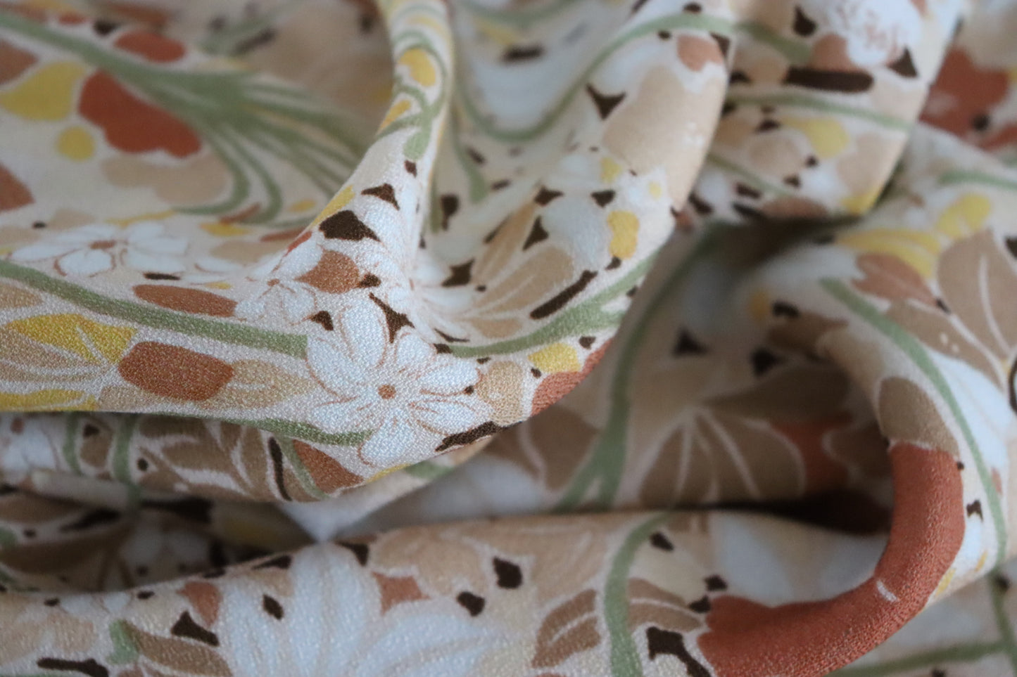 Tissu Crêpe de Viscose imprimé floral | Lydie