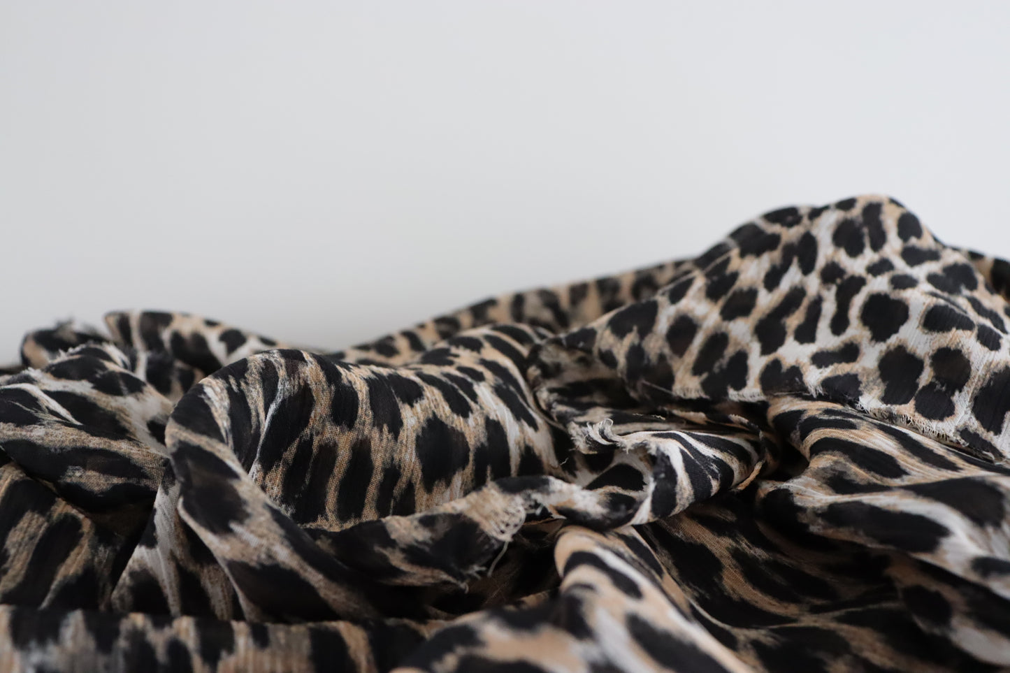Tissu voile de crêpe imprimé léopard | Caterina