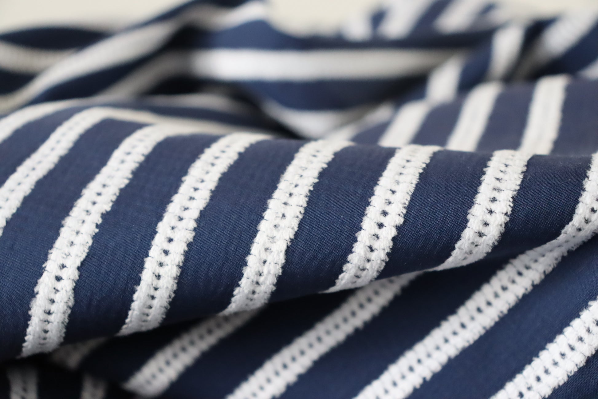 tissu coton marinière bleu et blanc