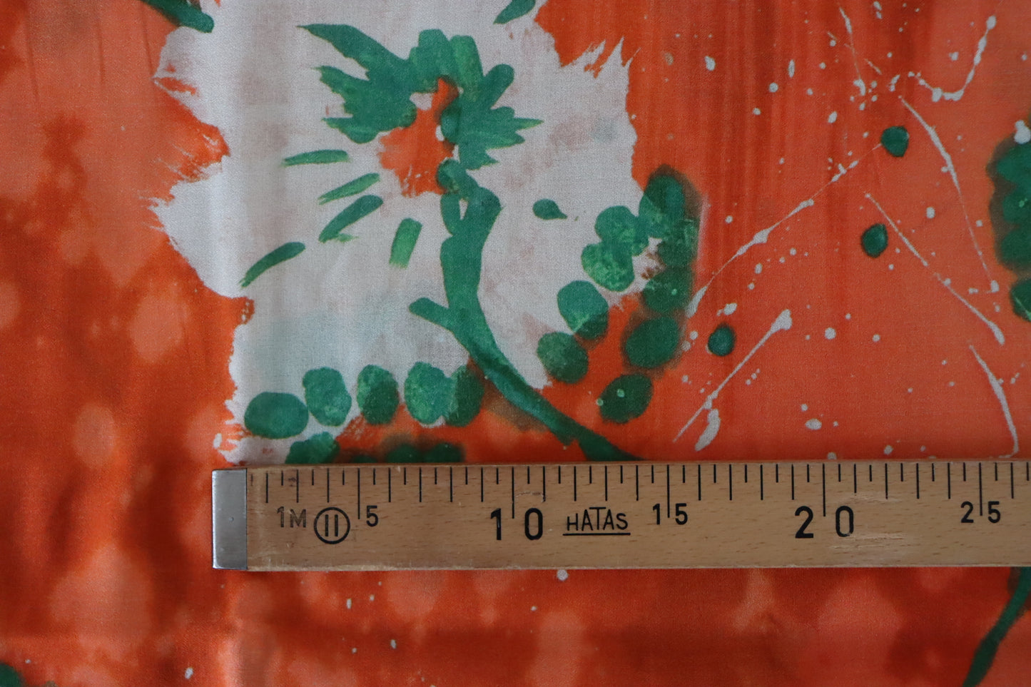 Tissu crêpe de viscose | Fleurs fond orange