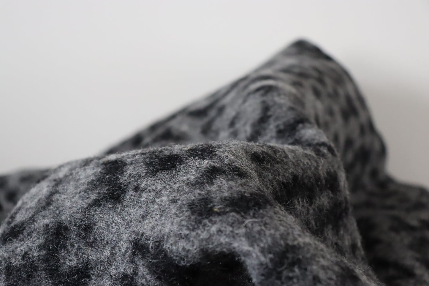 Tissu laine bouillie | Jacquard léopard