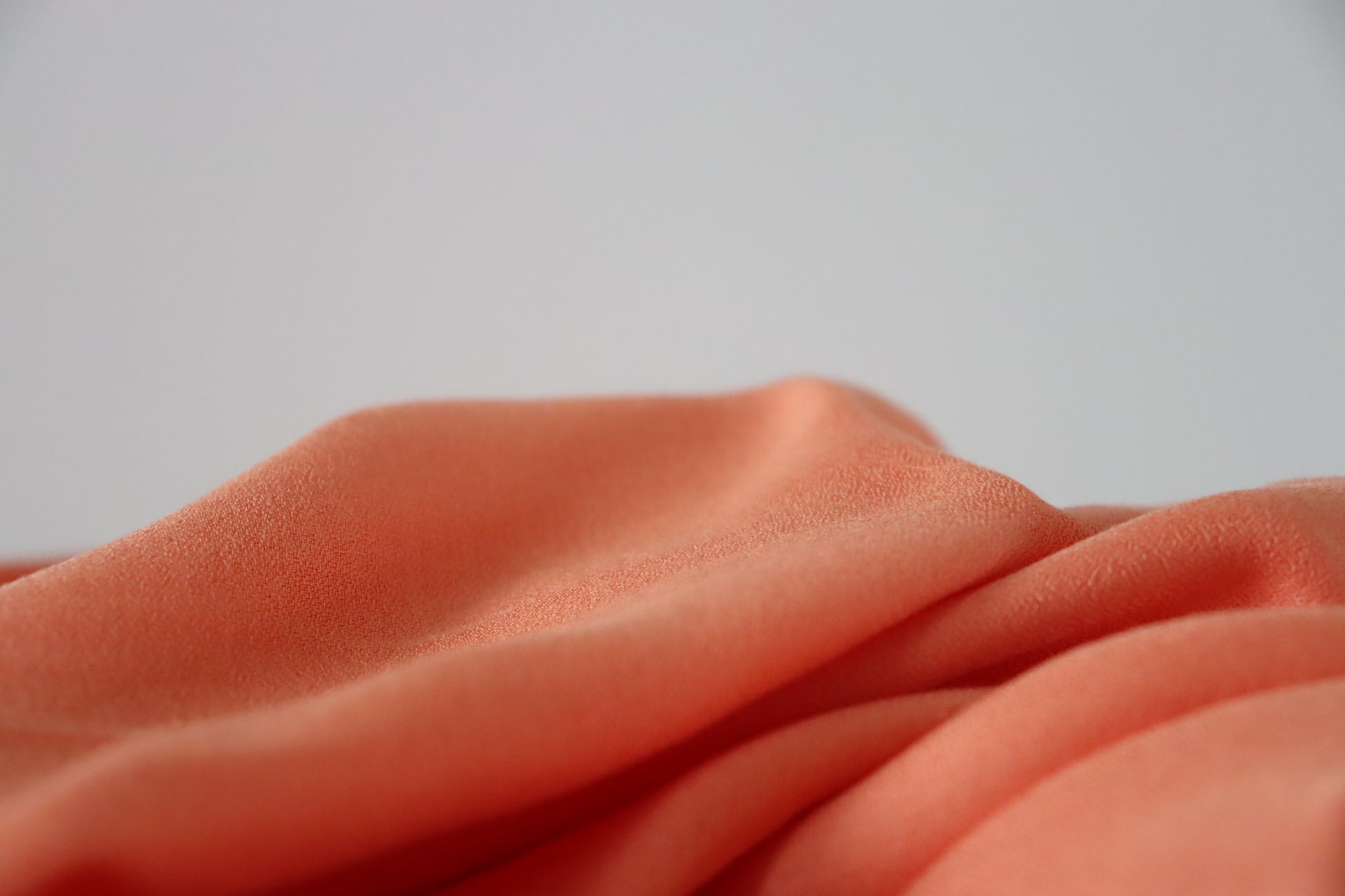 tissu crêpe de viscose orange